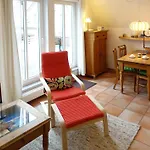 Warnemünde am Alten Strom 23286